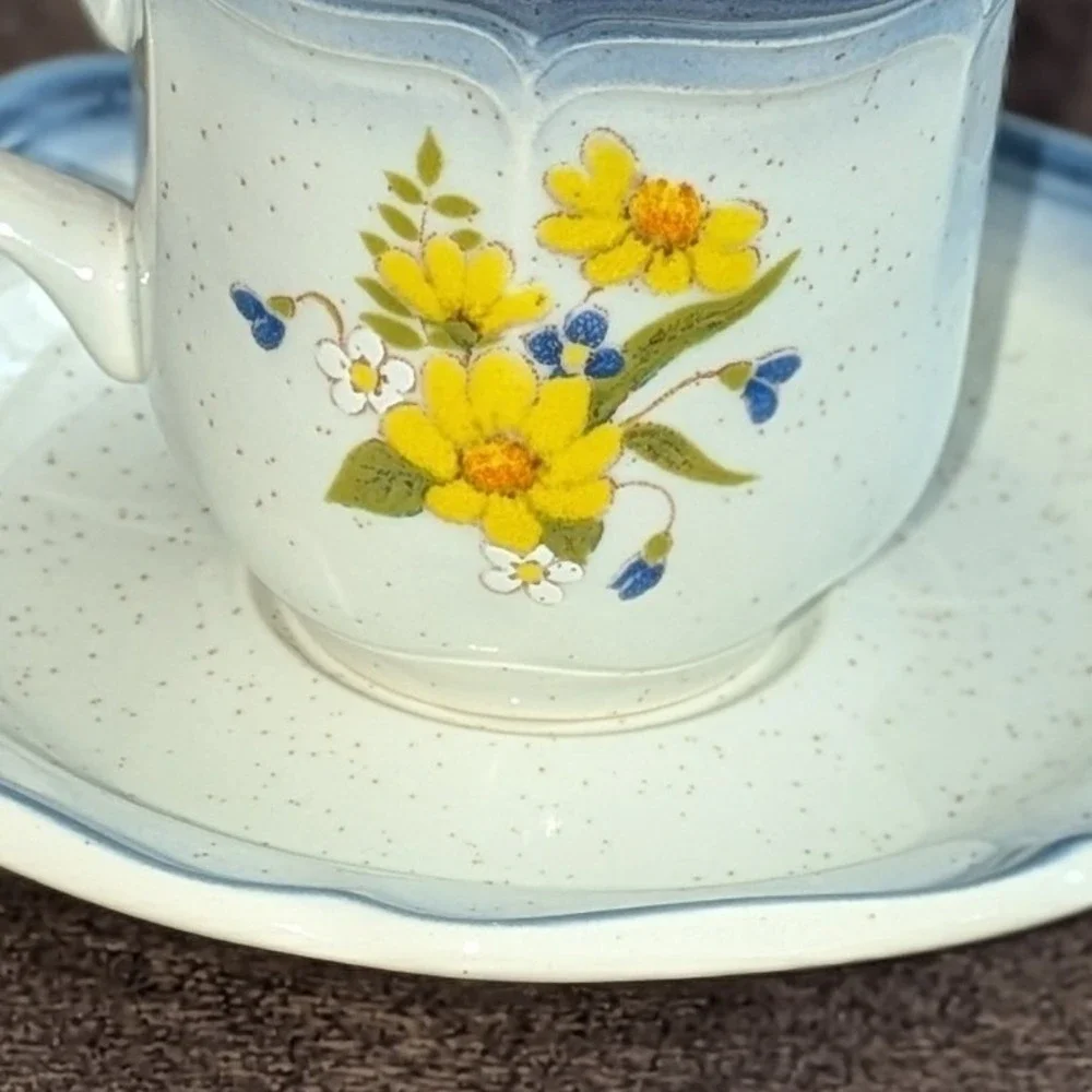 Mikasa Country Club CA 508 Floral Stoneware Teacup and Saucer Set Japan Blue Rim
